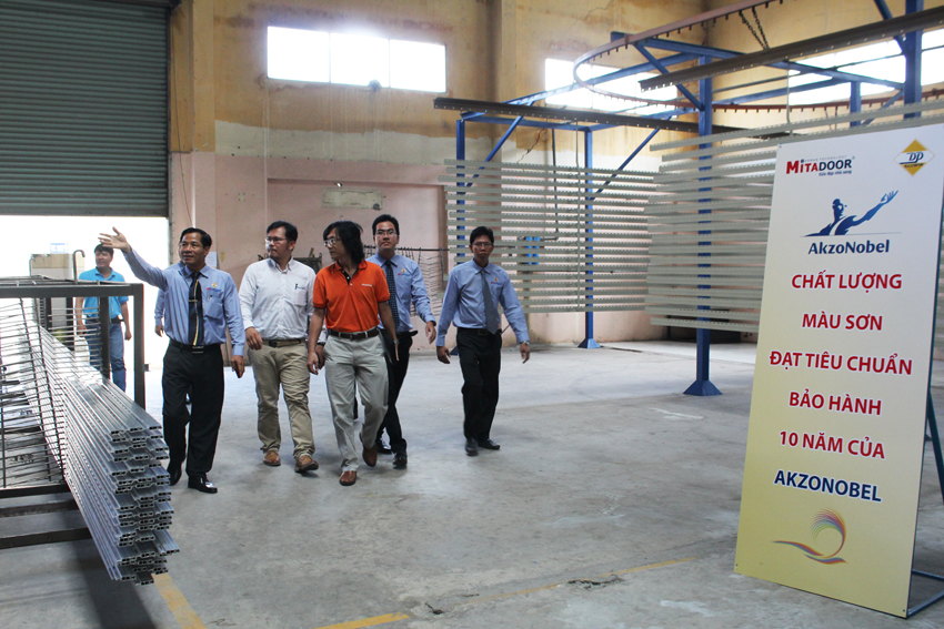 Akzonoel chung nhan mitadoor